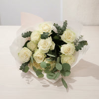 Premium Bouquet of 12 White Roses